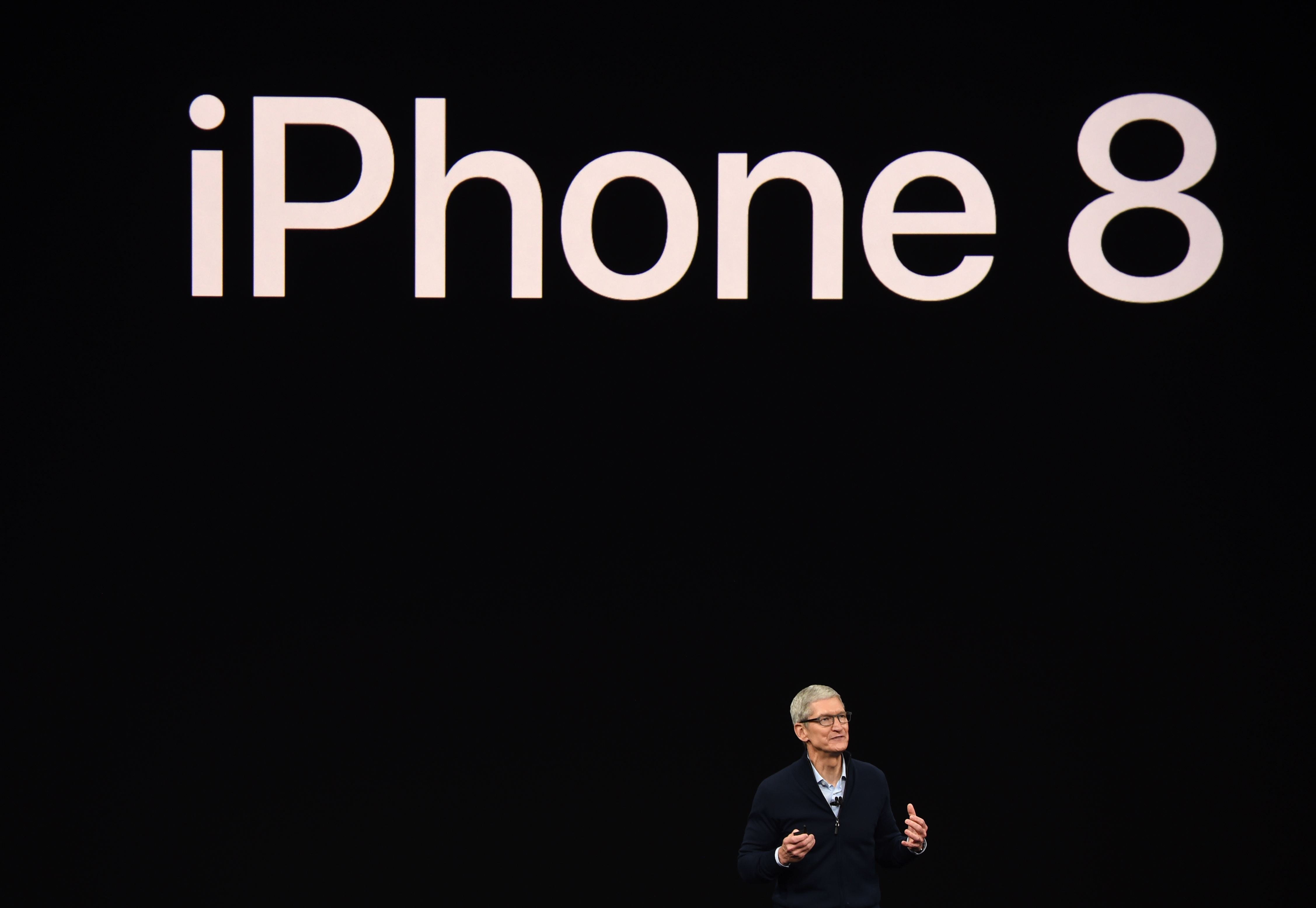 EN IMAGES - Apple dévoile un iPhone 8 et un iPhone Plus