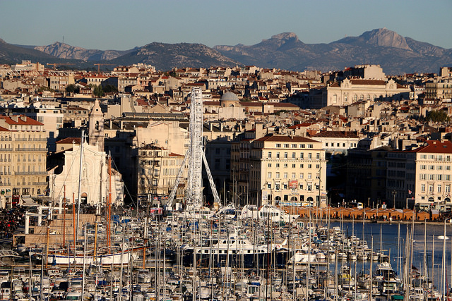 Lyon: un employé vole son patron et tente de fuir vers l'Algérie en bateau