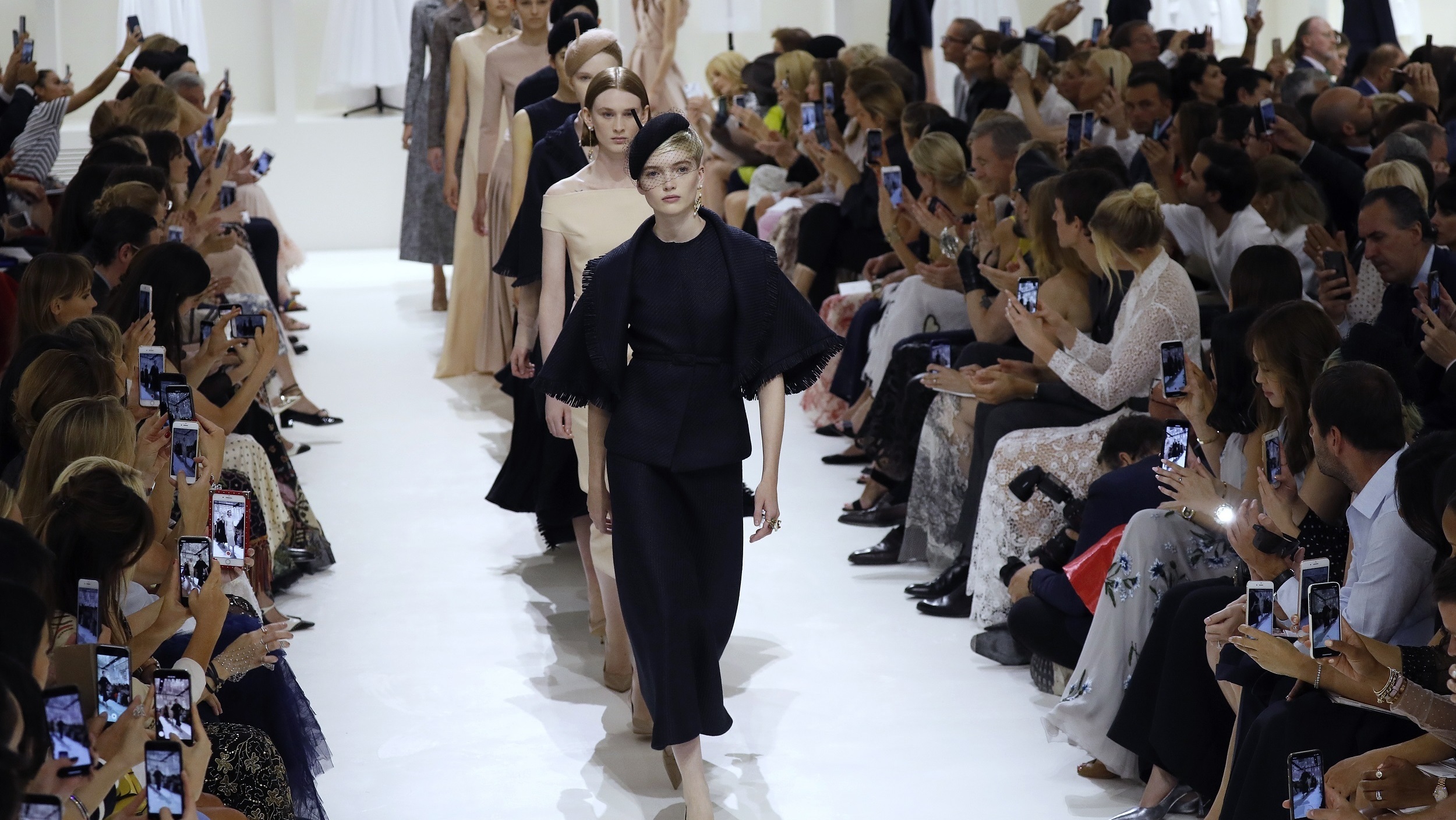 Défilé Christian Dior 2018-2019 Automne/Hiver Haute Couture