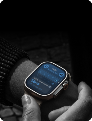 Une personne portant une Apple Watch Ultra 4 au poignet, Signes vitaux diurnes en écart léger