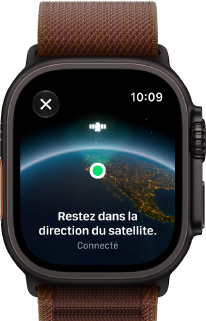 Apple Watch Ultra 4, boîtier en titane, noir, connexion par satellite, côté droit, Digital Crown, bouton latéral en saillie, Boucle Alpine, bordeaux