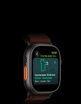 Apple Watch Ultra 4, boîtier en titane, noir, fonctionnalité Course avec itinéraire avec une carte d’un parcours de course à pied, côté gauche, bouton Action, Boucle Alpine, bordeaux