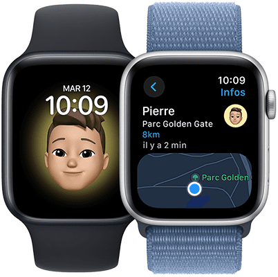 Deux Apple Watch SE. L’une affiche un fond d’écran avec l’emoji d’une personne. L’autre affiche un écran de l’app Plans indiquant la position de cette personne.