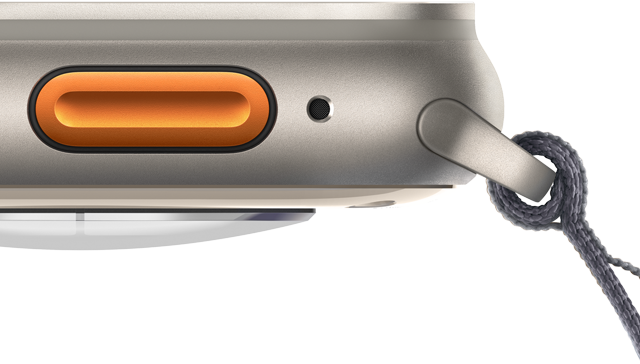 Apple Watch Ultra 2 montrant le bouton Action orange et le boîtier en titane robuste