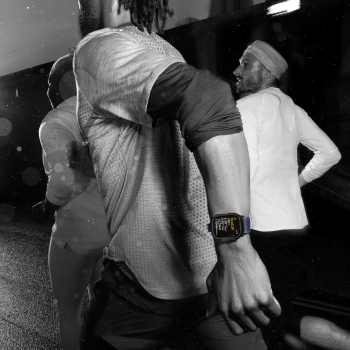 Apple Watch Ultra 2 - Boucle Océan boitier Noir et bracelet Océan noir