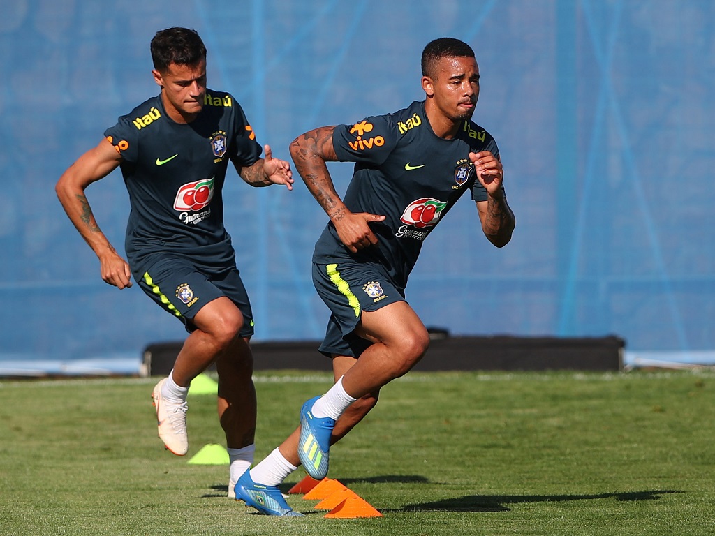 Gabriel Jesus et Philippe Coutinho