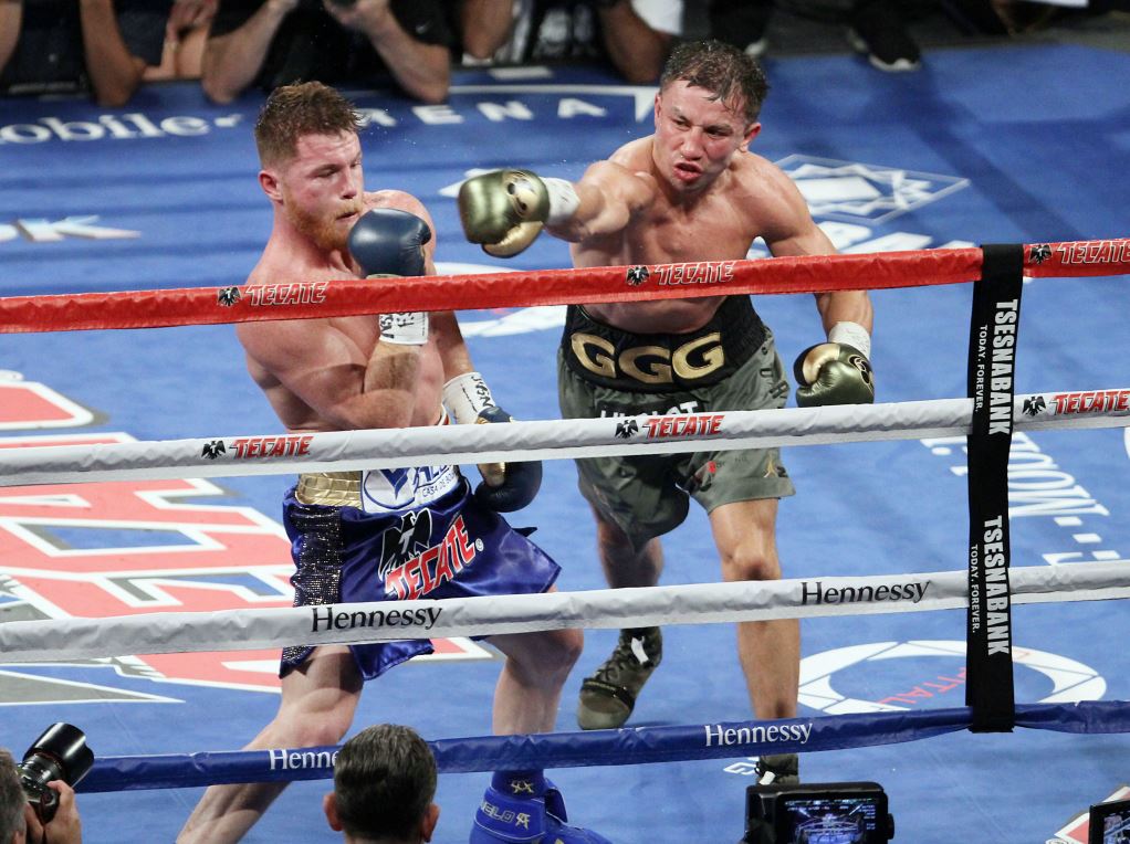 Canelo Alvarez (à gauche) et Gennady Golovkin