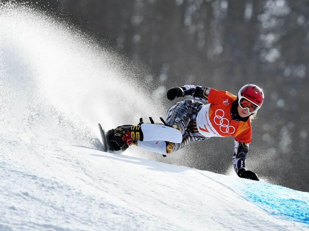 Ester Ledecka en snowboard