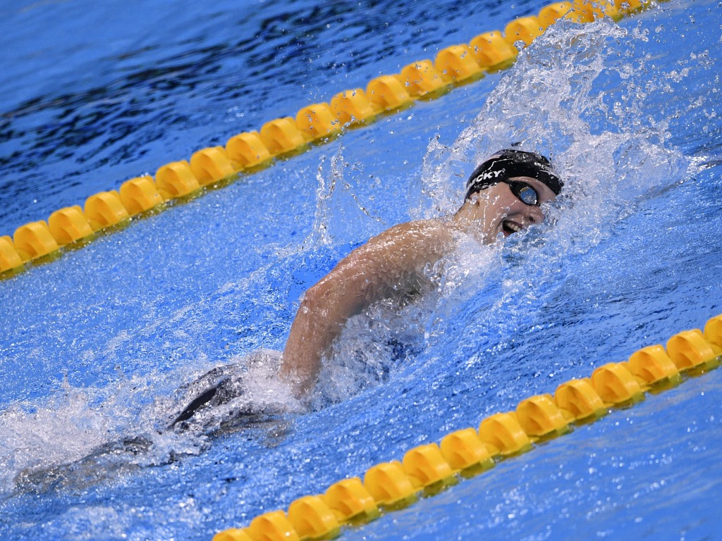 RETRO 2016 - Ledecky, la femme qui monte à cheval dans les RETRO 2016 - Ledecky, la femme qui monte à cheval dans les