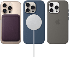 Trois iPhone 16 Pro, vue arrière, avec accessoires MagSafe fixés : Porte-cartes en tissage fin avec MagSafe pour iPhone, Chargeur MagSafe et Coque en silicone avec MagSafe pour iPhone
