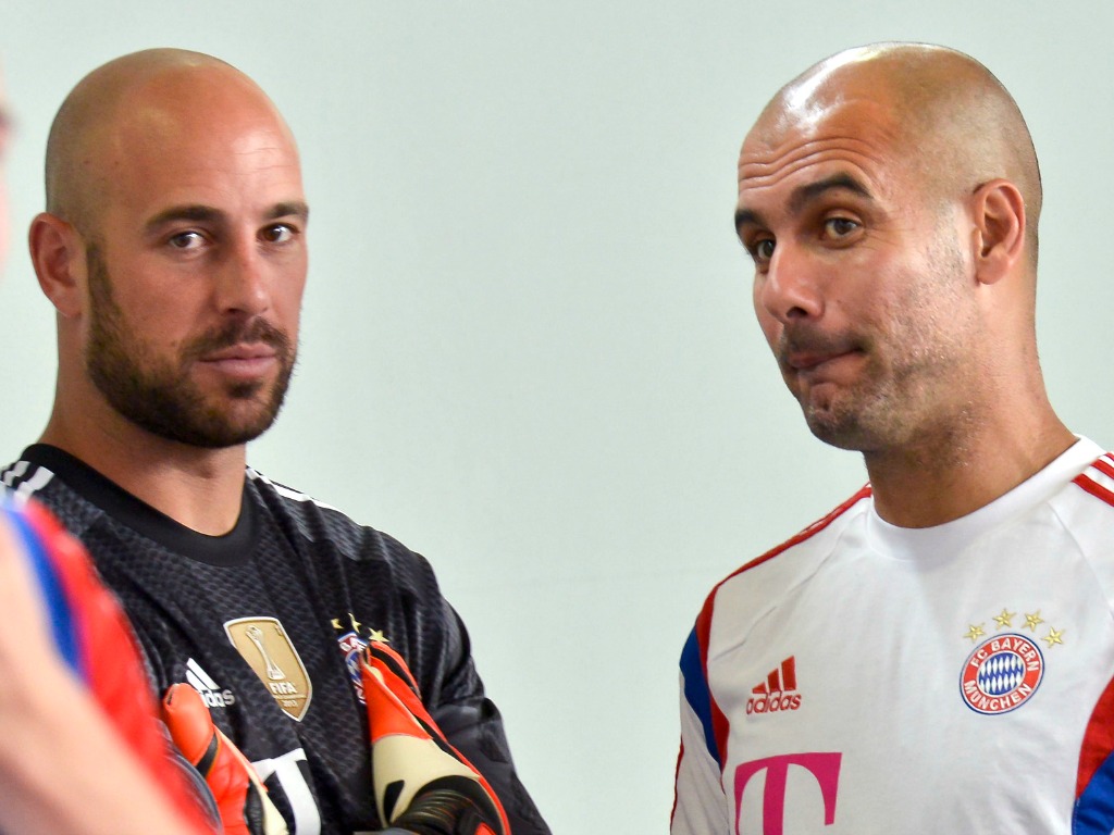 Pepe Reina et Pep Guardiola