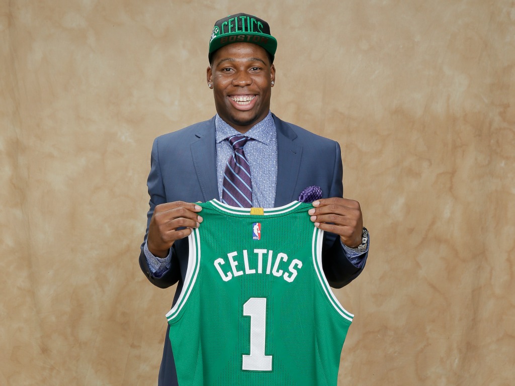 Guerschon Yabusele avec le maillot des Boston Celtics