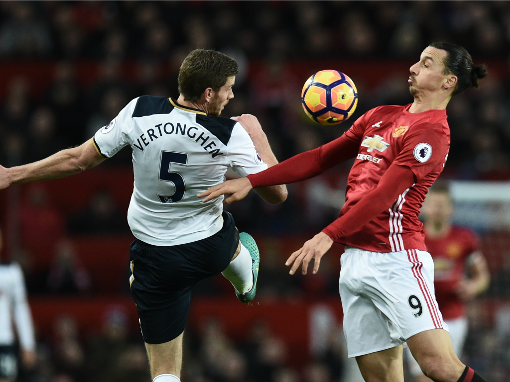Zlatan Ibrahimovic face à Jan Vertonghen